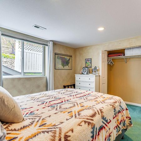 Inviting Great Falls Home With Wraparound Deck! מראה חיצוני תמונה