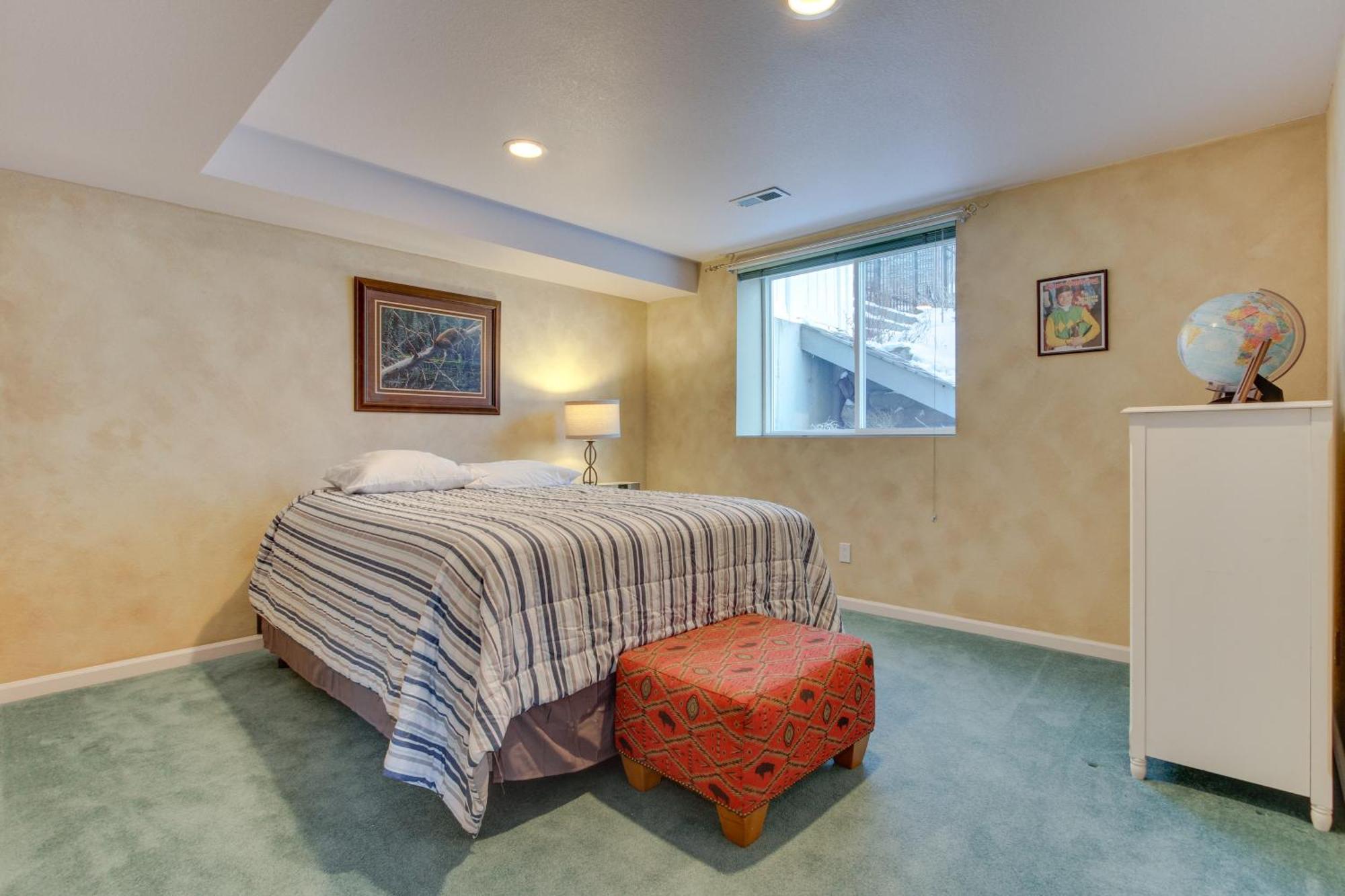 Inviting Great Falls Home With Wraparound Deck! מראה חיצוני תמונה