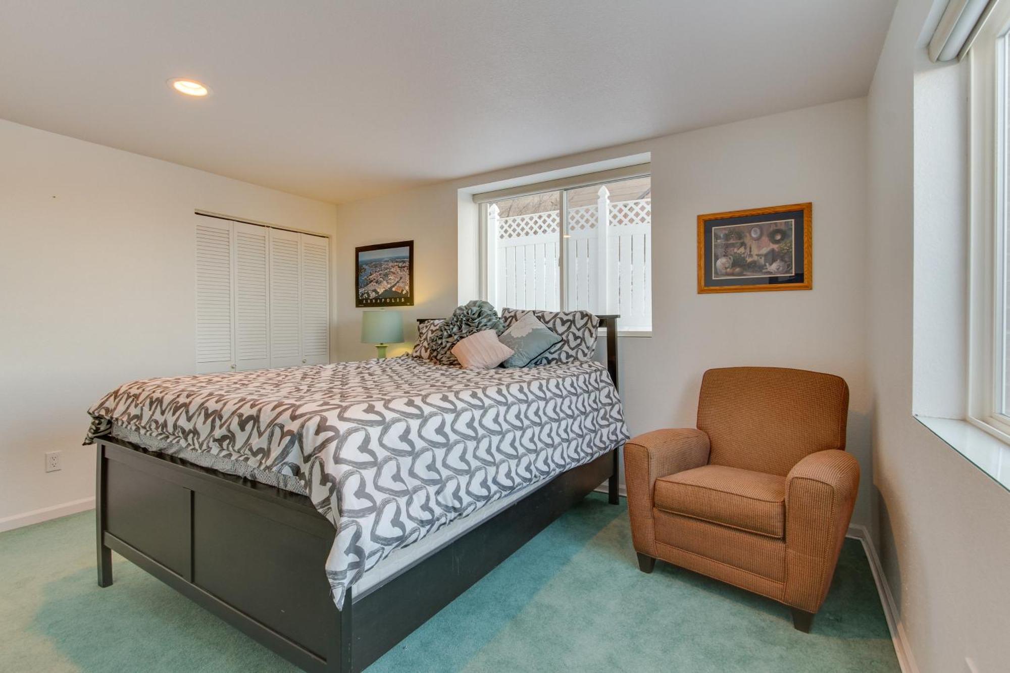 Inviting Great Falls Home With Wraparound Deck! מראה חיצוני תמונה