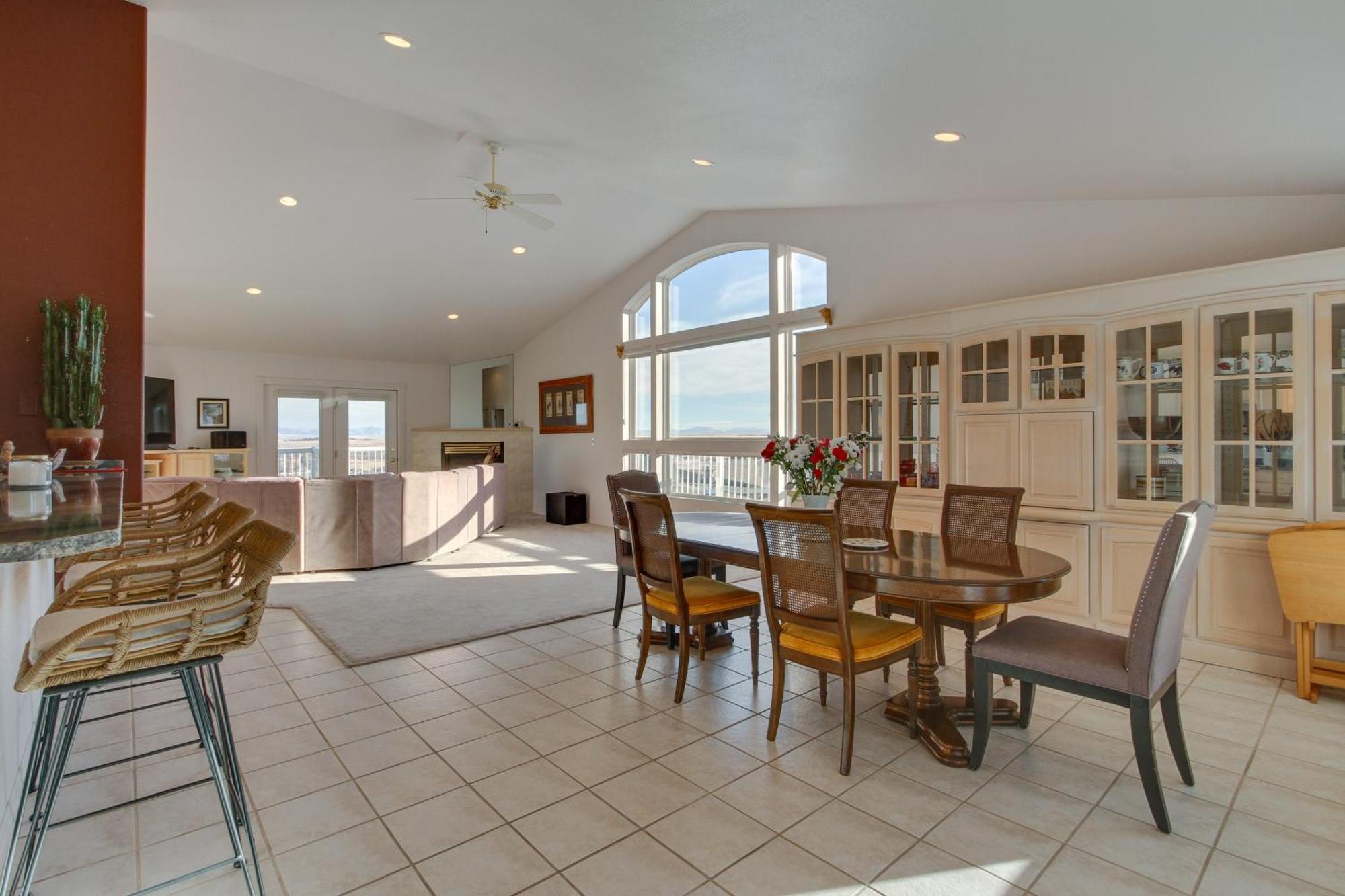 Inviting Great Falls Home With Wraparound Deck! מראה חיצוני תמונה