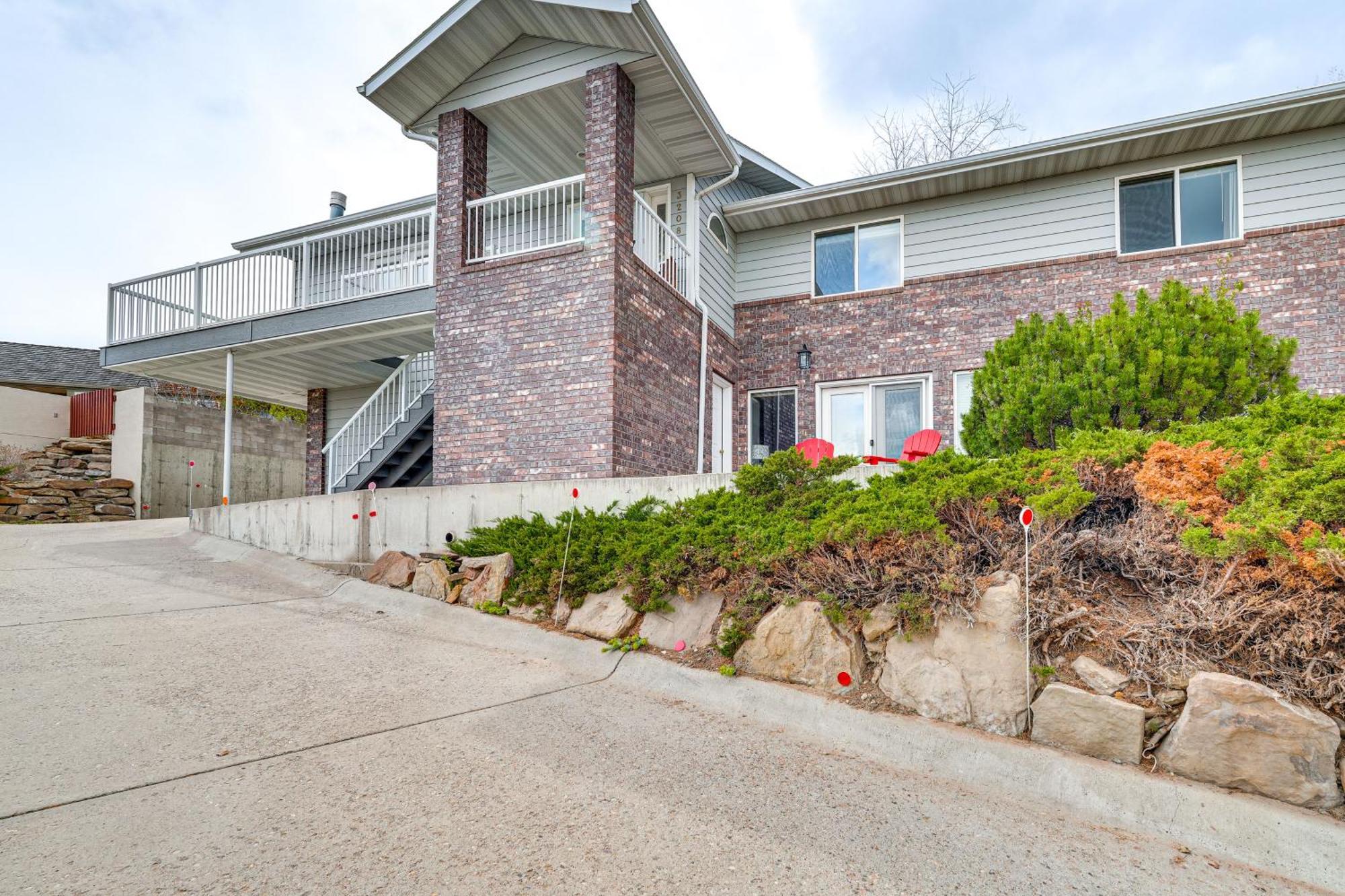 Inviting Great Falls Home With Wraparound Deck! מראה חיצוני תמונה