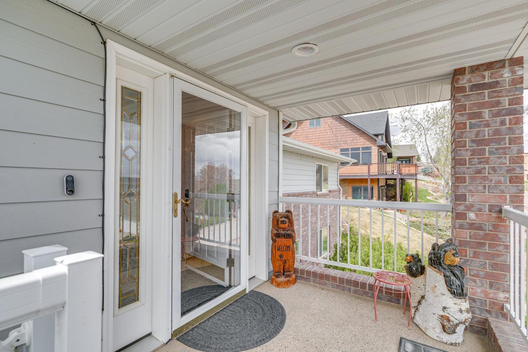 Inviting Great Falls Home With Wraparound Deck! מראה חיצוני תמונה