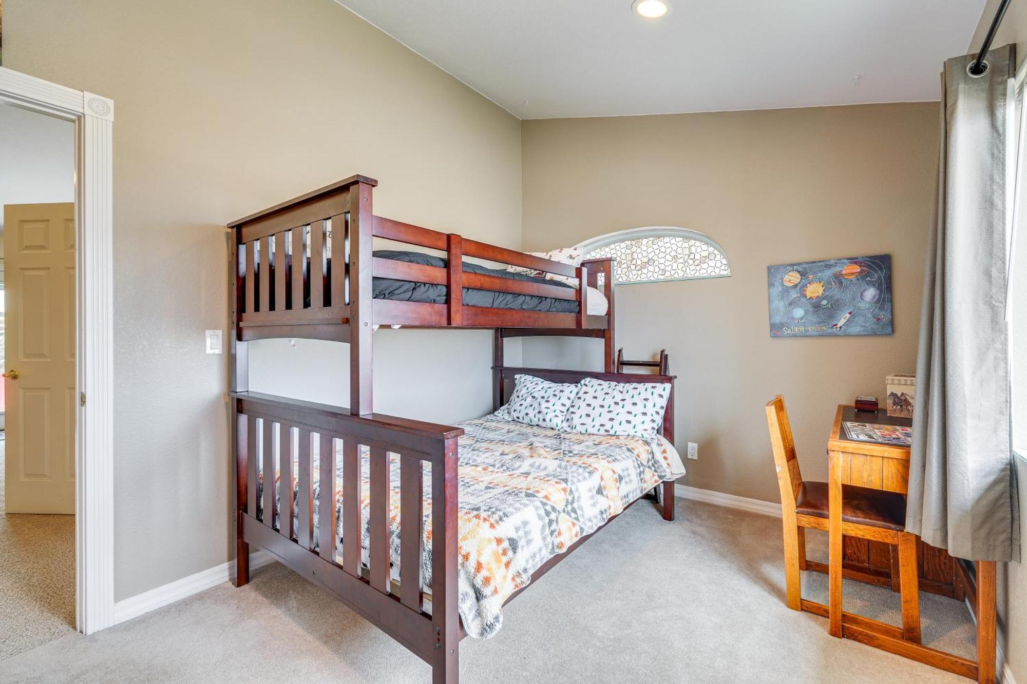 Inviting Great Falls Home With Wraparound Deck! מראה חיצוני תמונה