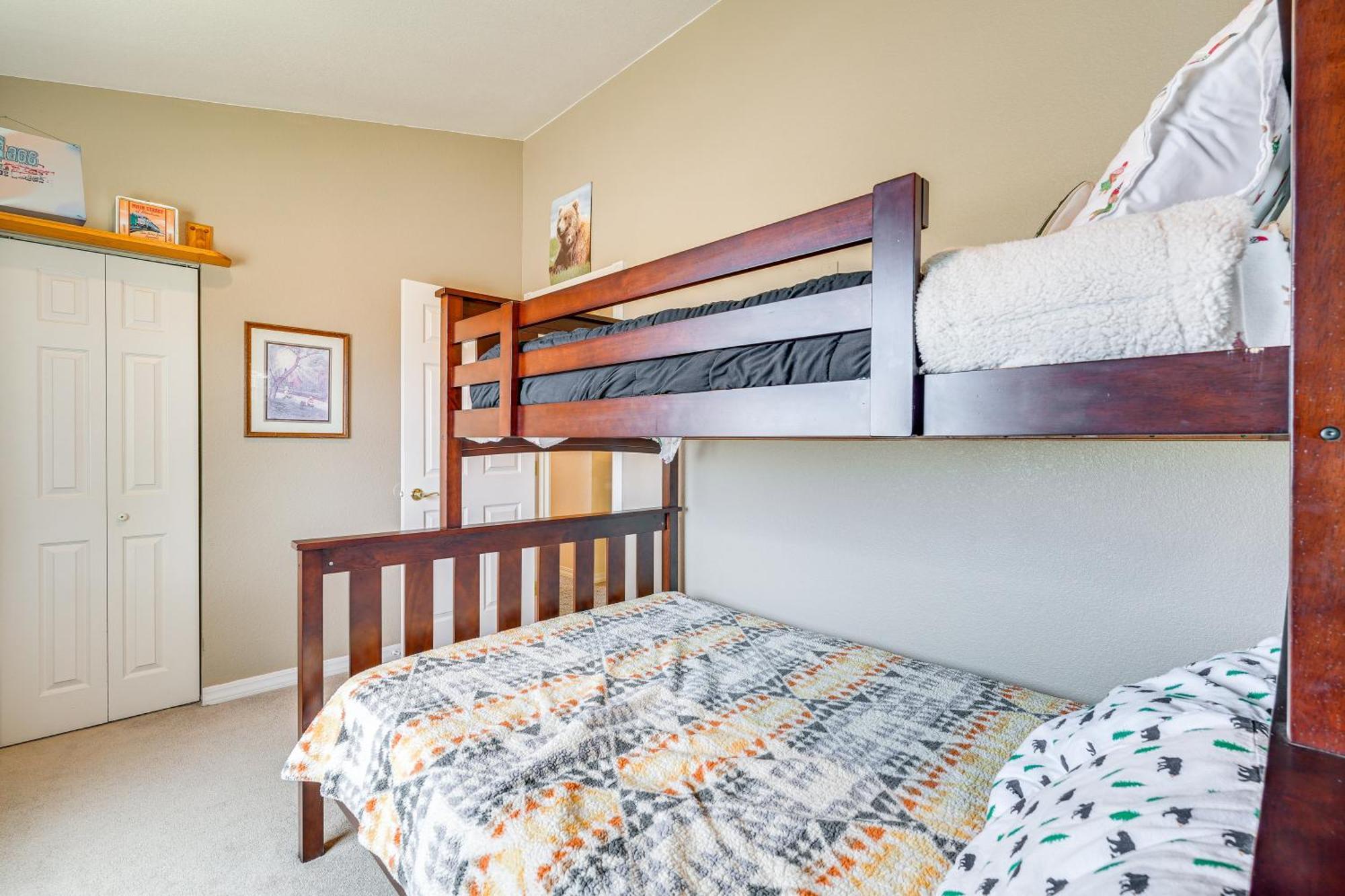 Inviting Great Falls Home With Wraparound Deck! מראה חיצוני תמונה